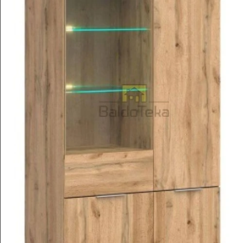 Plati ir erdvi spinta – 90 cm plotis, 195 cm aukštis