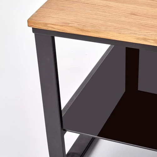 Kokybiškas stalas su miltelinio dažymo plieno apdaila