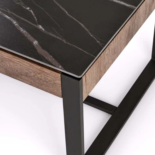 Aukštos kokybės spinta su laminuotu MDF ir plienu