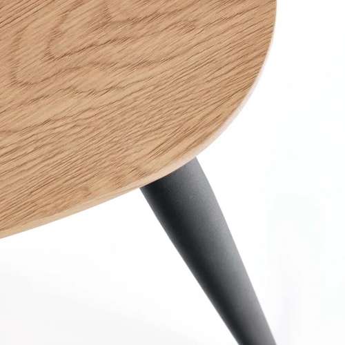 Kompaktūs kavos staliukai su stilingu dizainu