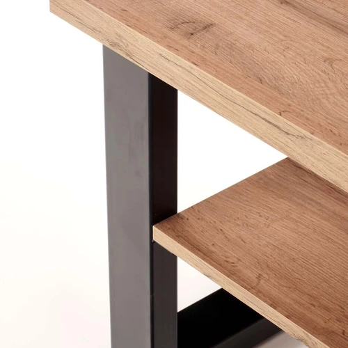 Tvirtas stalas su laminuotu ąžuolo viršumi ir juodomis kojomis