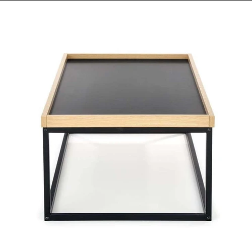 Tvarkinga spinta su miltelinio plieno apdaila