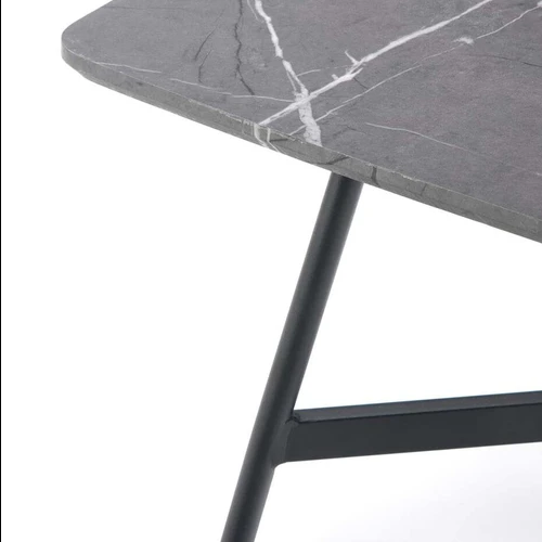 Praktiškos spintos – daug vietos ir stilingas išvaizda