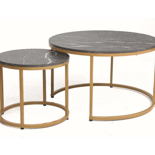 Praktiški stalai su plieninėmis kojomis ir mediniu stalviršiu