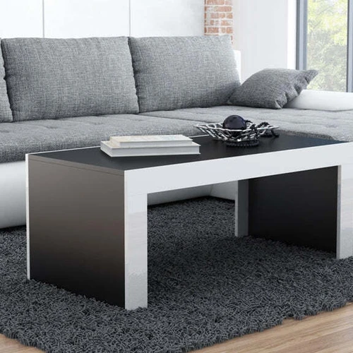 Kompaktiškas kavos staliukas su tvirtu laminuotu korpusu