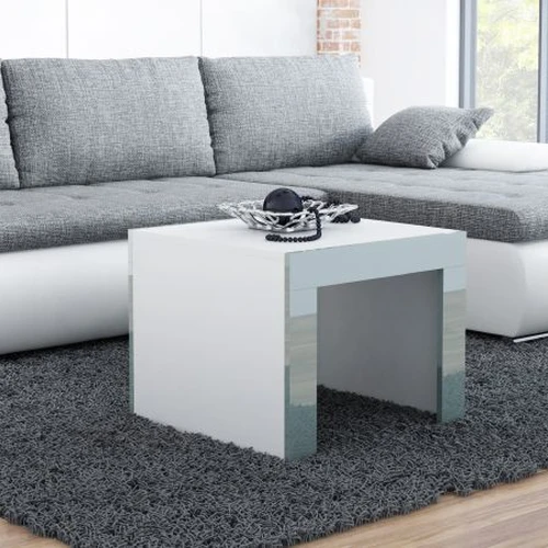 Blizgus dekoratyvinis kavos staliukas